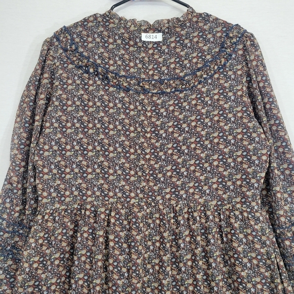 Roolee Floral Midi Dress - Blue and Brown - Picture 10 of 13